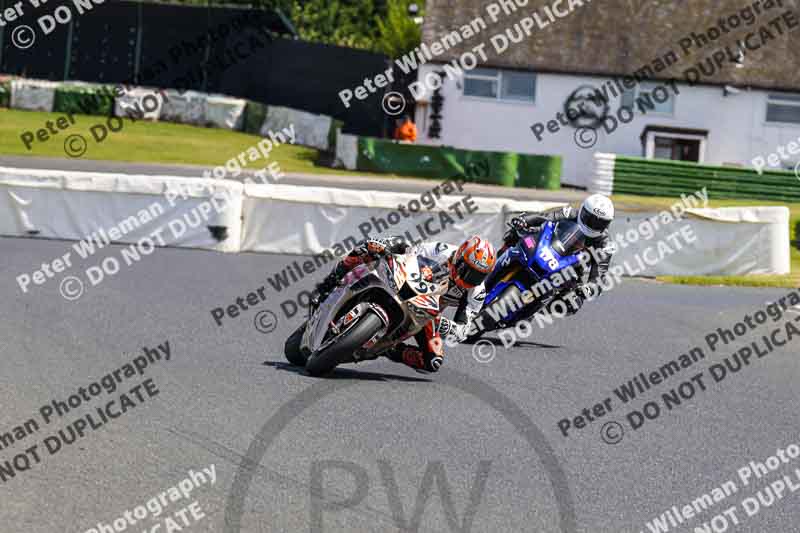 enduro digital images;event digital images;eventdigitalimages;mallory park;mallory park photographs;mallory park trackday;mallory park trackday photographs;no limits trackdays;peter wileman photography;racing digital images;trackday digital images;trackday photos